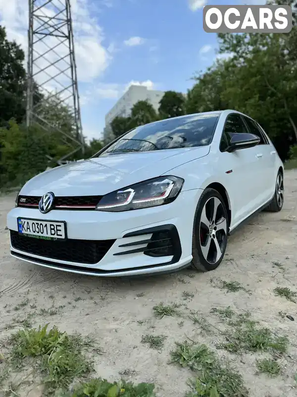 Хэтчбек Volkswagen Golf GTI 2018 1.98 л. Автомат обл. Киевская, Киев - Фото 1/14