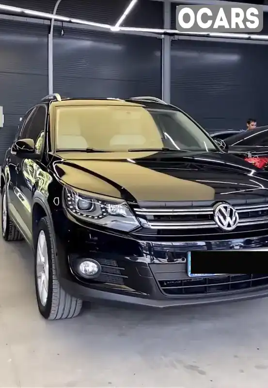 Внедорожник / Кроссовер Volkswagen Tiguan 2011 1.98 л. Автомат обл. Черновицкая, Черновцы - Фото 1/10