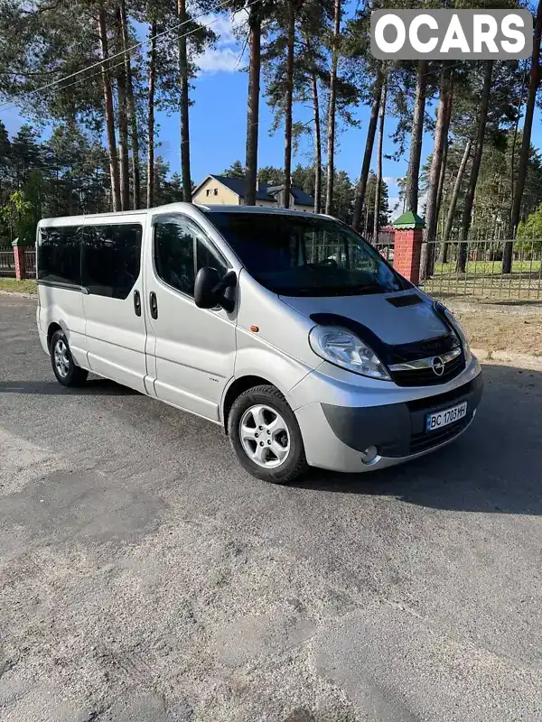 Мінівен Opel Vivaro 2012 2 л. Ручна / Механіка обл. Львівська, Новояворівськ - Фото 1/21