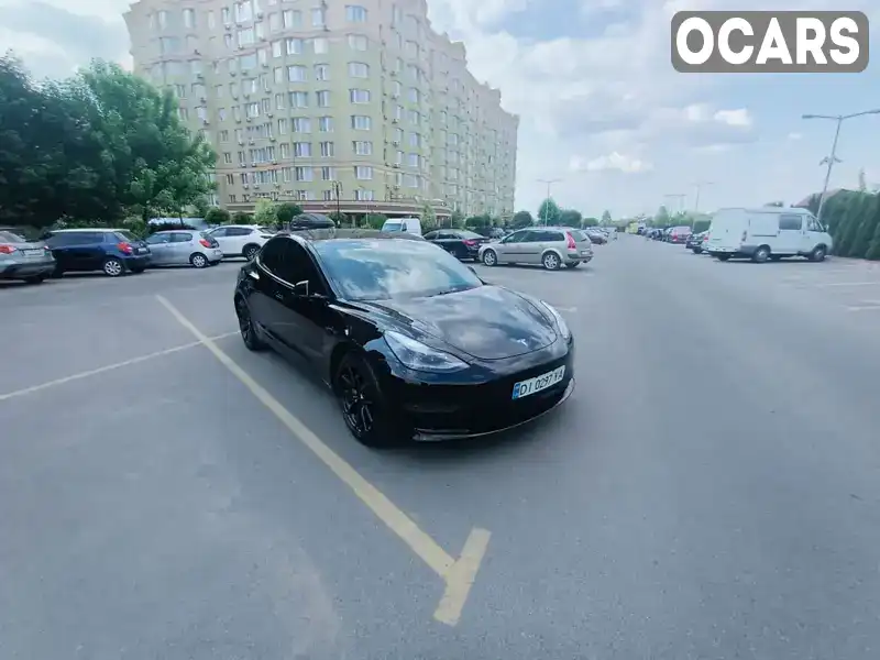 Седан Tesla Model 3 2020 null_content л. обл. Киевская, Киев - Фото 1/16