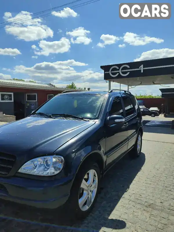 Внедорожник / Кроссовер Mercedes-Benz M-Class 2001 3.2 л. Автомат обл. Винницкая, Тульчин - Фото 1/9