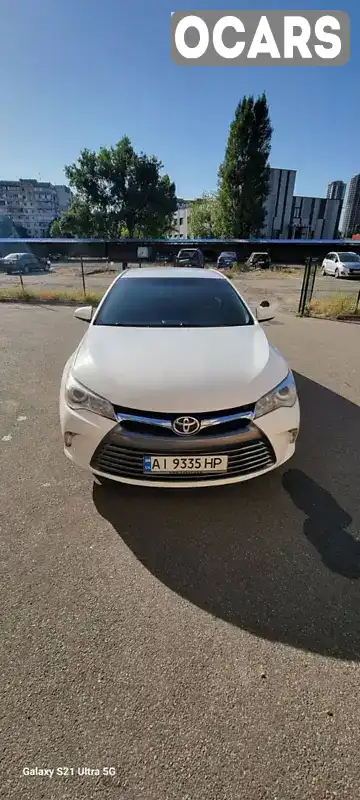 Седан Toyota Camry 2015 2.49 л. Автомат обл. Киевская, Киев - Фото 1/8