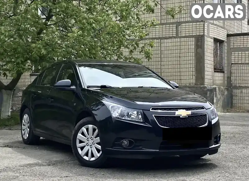 Седан Chevrolet Cruze 2010 1.8 л. Автомат обл. Днепропетровская, Желтые Воды - Фото 1/21