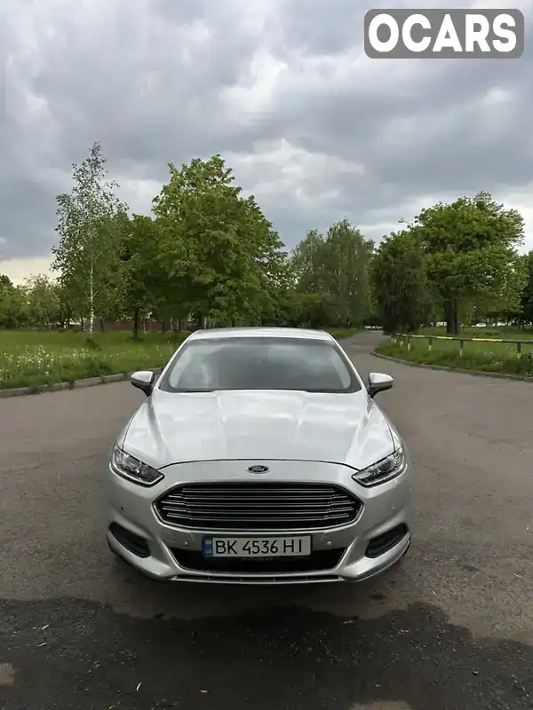 Седан Ford Fusion 2014 2.49 л. Автомат обл. Ровенская, Ровно - Фото 1/13