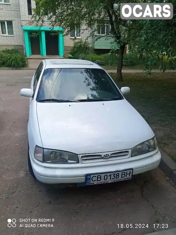 Седан Hyundai Lantra 1993 1.5 л. Ручная / Механика обл. Черниговская, Чернигов - Фото 1/6