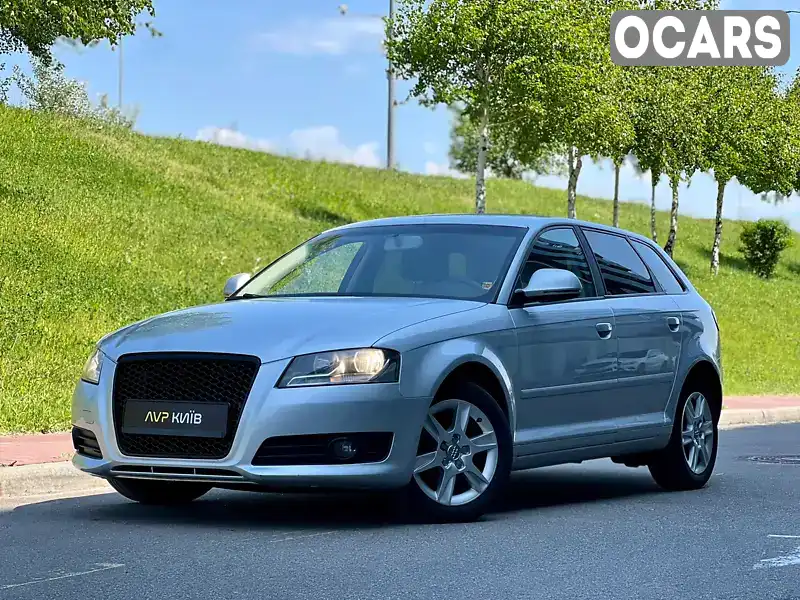 Хэтчбек Audi A3 2010 1.6 л. Ручная / Механика обл. Киевская, Киев - Фото 1/21