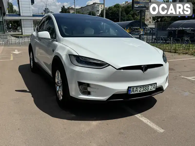 Внедорожник / Кроссовер Tesla Model X 2018 null_content л. обл. Киевская, Киев - Фото 1/21