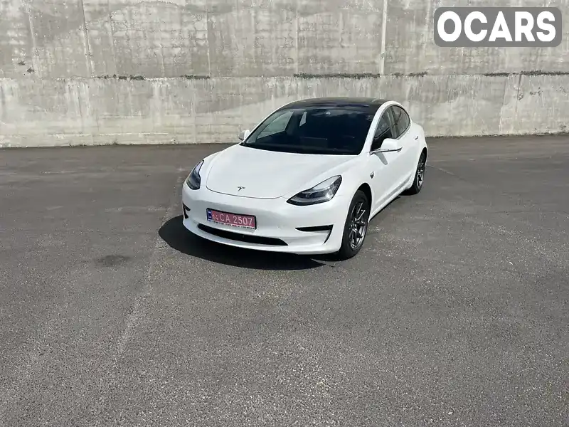 Седан Tesla Model 3 2019 null_content л. обл. Львівська, Львів - Фото 1/21