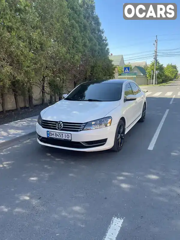 Седан Volkswagen Passat 2013 2.5 л. Автомат обл. Одеська, Одеса - Фото 1/21