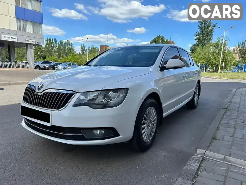 Лифтбек Skoda Superb 2014 1.8 л. Автомат обл. Днепропетровская, Кривой Рог - Фото 1/21