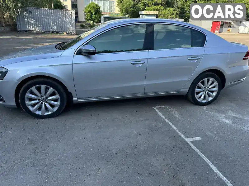 Седан Volkswagen Passat 2011 1.97 л. Автомат обл. Кировоградская, Бобринец - Фото 1/9