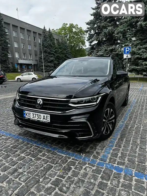 Внедорожник / Кроссовер Volkswagen Tiguan 2022 1.98 л. Автомат обл. Днепропетровская, Днепр (Днепропетровск) - Фото 1/19