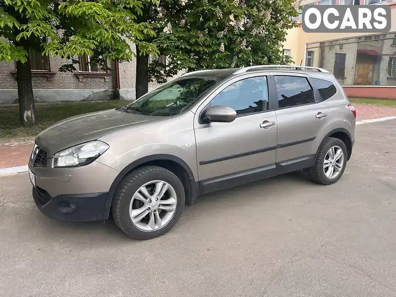 Позашляховик / Кросовер Nissan Qashqai+2 2010 1.46 л. Ручна / Механіка обл. Київська, Київ - Фото 1/21