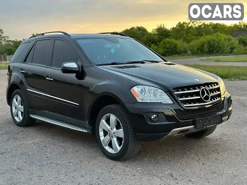 Внедорожник / Кроссовер Mercedes-Benz M-Class 2008 3.5 л. Автомат обл. Полтавская, Полтава - Фото 1/21