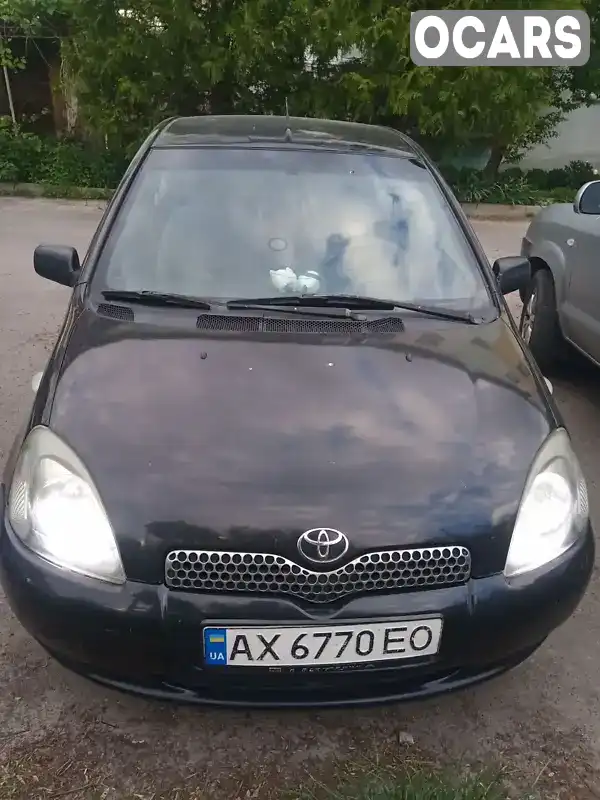 Хетчбек Toyota Yaris 2000 1 л. Ручна / Механіка обл. Харківська, location.city.pisochyn - Фото 1/10