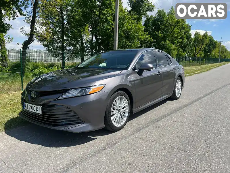 Седан Toyota Camry 2018 2.49 л. Автомат обл. Київська, Бровари - Фото 1/13