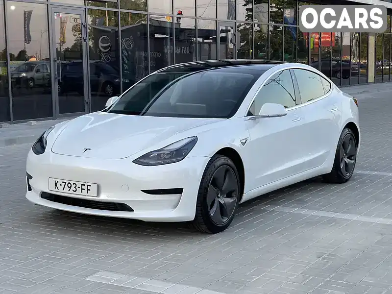 Седан Tesla Model 3 2021 null_content л. Автомат обл. Київська, Ірпінь - Фото 1/21