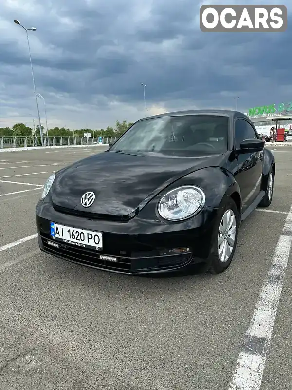 Хэтчбек Volkswagen Beetle 2015 1.8 л. Автомат обл. Киевская, Киев - Фото 1/21