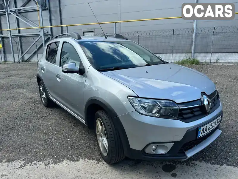 Хетчбек Renault Sandero 2019 1.46 л. Ручна / Механіка обл. Київська, Київ - Фото 1/8