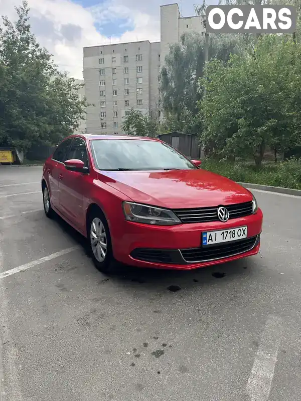 Седан Volkswagen Jetta 2013 2.48 л. Автомат обл. Киевская, Бровары - Фото 1/19