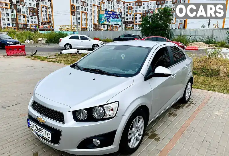 Седан Chevrolet Aveo 2014 1.4 л. Ручна / Механіка обл. Київська, Київ - Фото 1/21