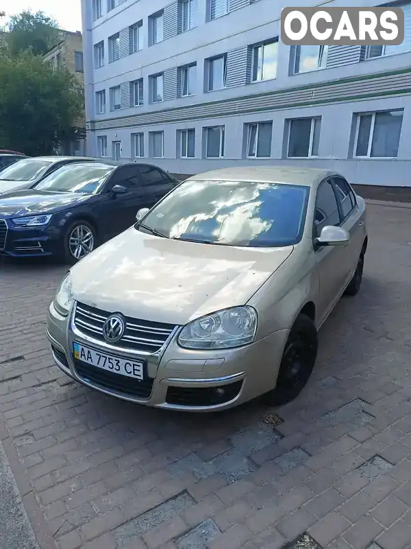 Седан Volkswagen Jetta 2006 1.6 л. Автомат обл. Киевская, Киев - Фото 1/13