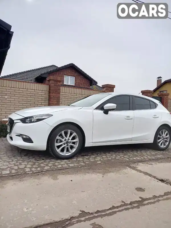 Хэтчбек Mazda 3 2017 2.5 л. Автомат обл. Сумская, Сумы - Фото 1/19