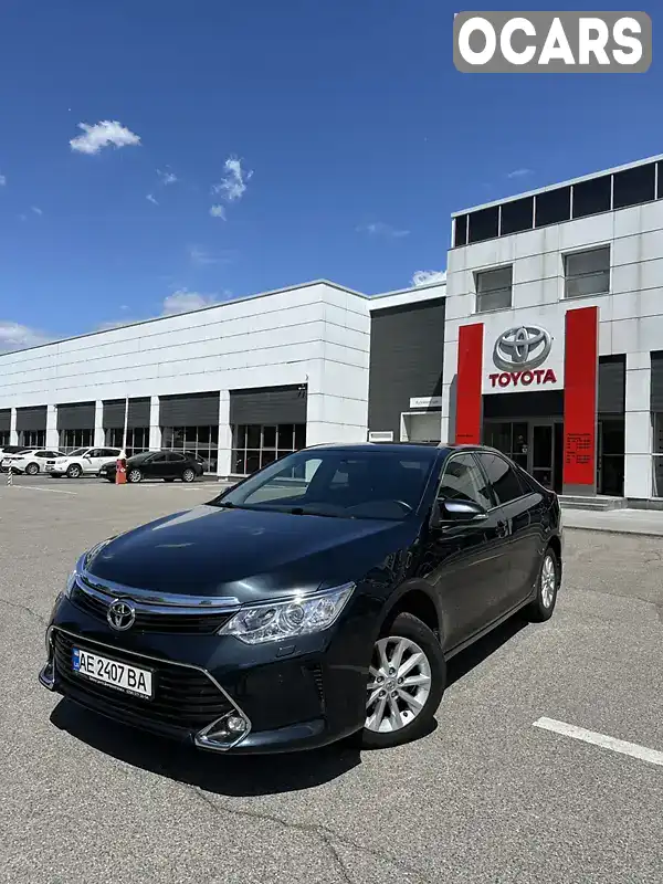 Седан Toyota Camry 2015 2.49 л. Автомат обл. Дніпропетровська, Дніпро (Дніпропетровськ) - Фото 1/13