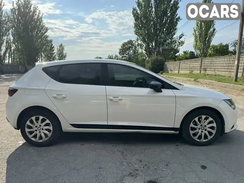 Хетчбек SEAT Leon 2013 1.6 л. Автомат обл. Дніпропетровська, Дніпро (Дніпропетровськ) - Фото 1/9