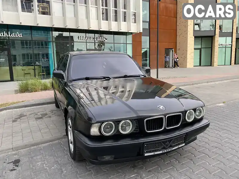 Седан BMW 5 Series 1990 2 л. Ручна / Механіка обл. Хмельницька, Хмельницький - Фото 1/19