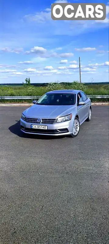 Седан Volkswagen Passat 2018 1.98 л. Автомат обл. Черкаська, Тальне - Фото 1/17