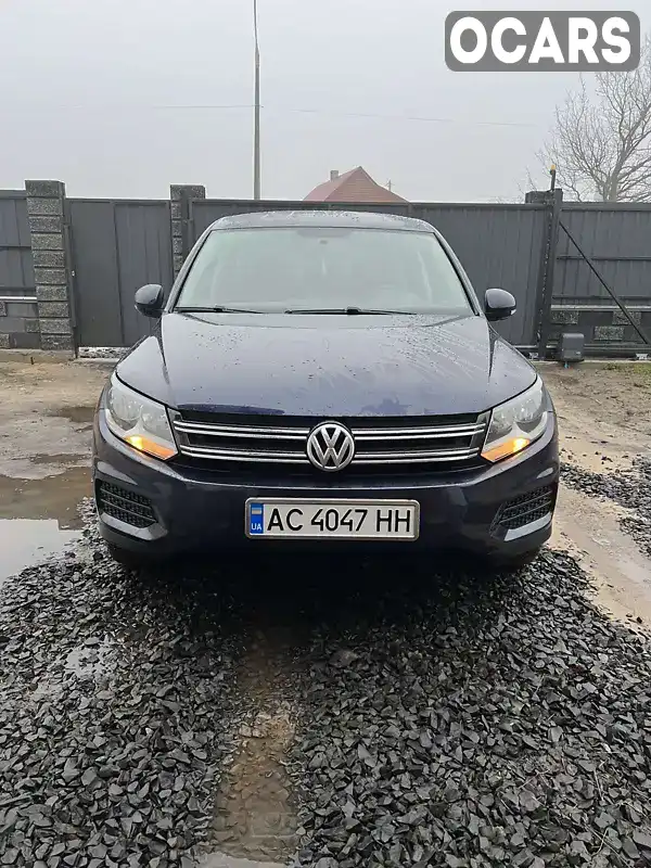 Внедорожник / Кроссовер Volkswagen Tiguan 2012 2 л. Автомат обл. Волынская, Любешов - Фото 1/12