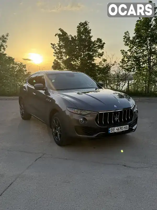 Внедорожник / Кроссовер Maserati Levante 2017 3 л. Автомат обл. Одесская, Одесса - Фото 1/12