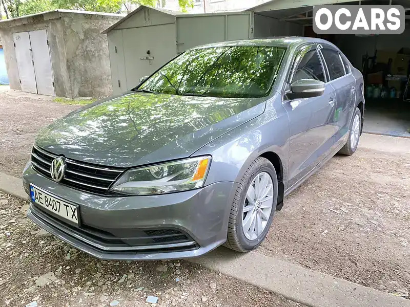 Седан Volkswagen Jetta 2015 1.8 л. Автомат обл. Одеська, Одеса - Фото 1/21