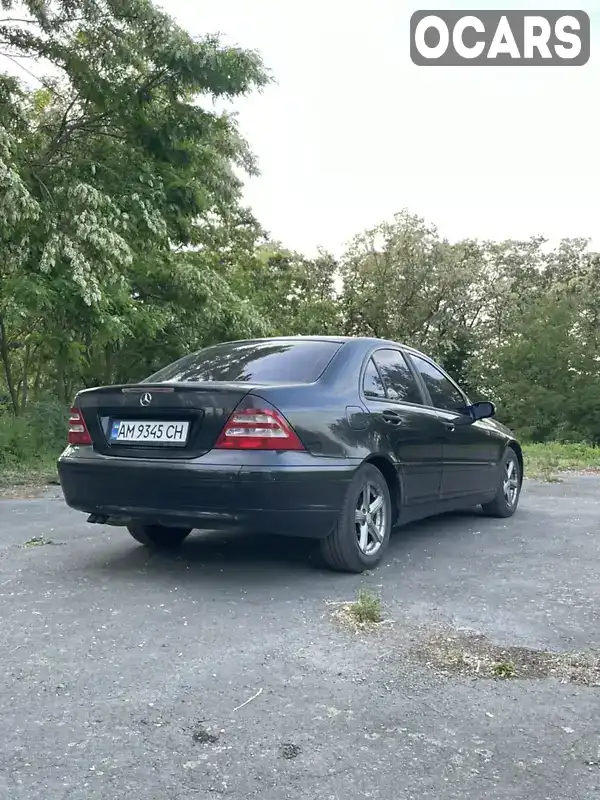 Седан Mercedes-Benz C-Class 2002 1.8 л. Ручная / Механика обл. Житомирская, Звягель - Фото 1/13