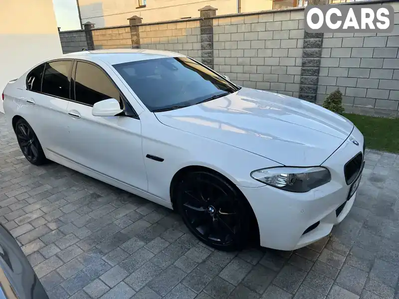 Седан BMW 5 Series 2012 2 л. Автомат обл. Рівненська, Рівне - Фото 1/12