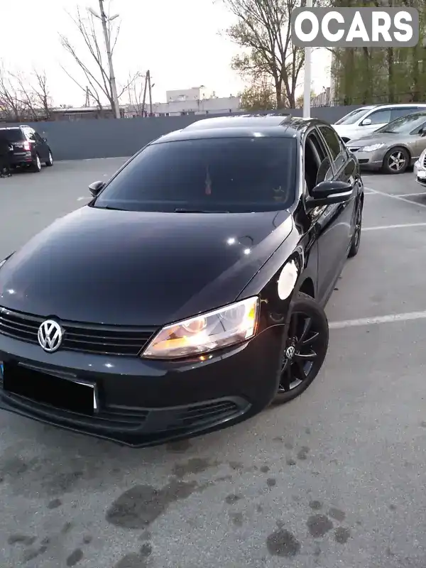 Седан Volkswagen Jetta 2010 2.49 л. Автомат обл. Днепропетровская, Днепр (Днепропетровск) - Фото 1/16