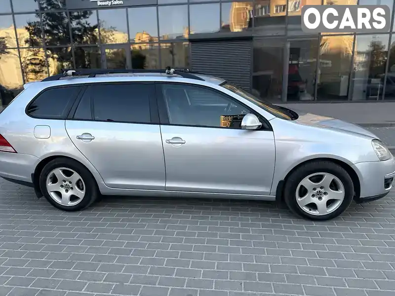 Универсал Volkswagen Golf 2009 1.9 л. Ручная / Механика обл. Львовская, Новояворовск - Фото 1/9