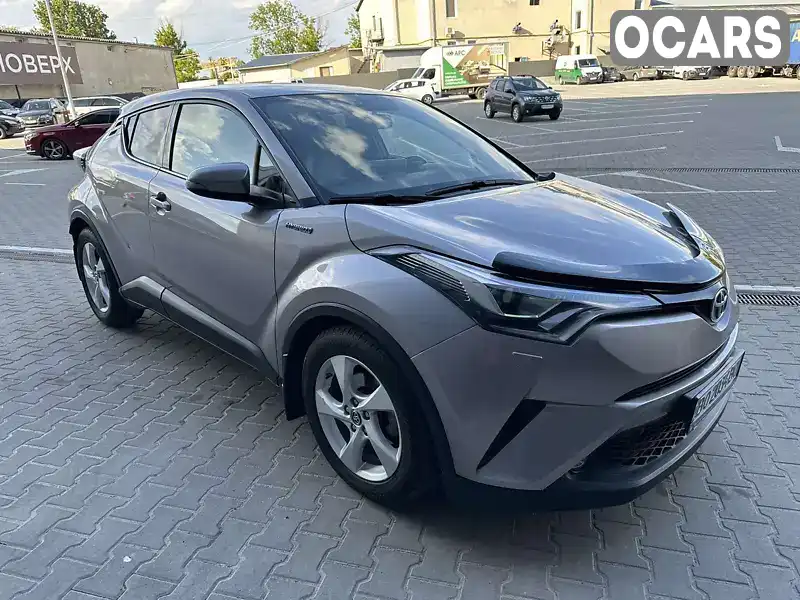 Позашляховик / Кросовер Toyota C-HR 2018 1.8 л. Автомат обл. Тернопільська, Тернопіль - Фото 1/17