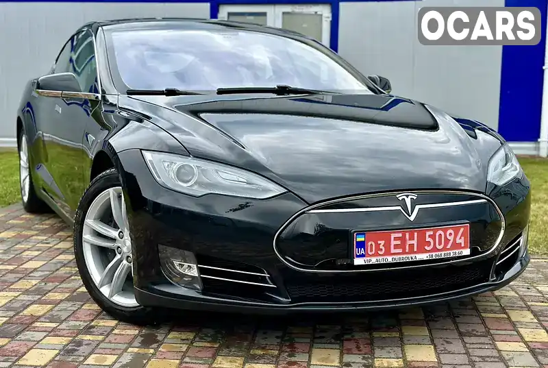 Ліфтбек Tesla Model S 2013 null_content л. Автомат обл. Рівненська, Сарни - Фото 1/21