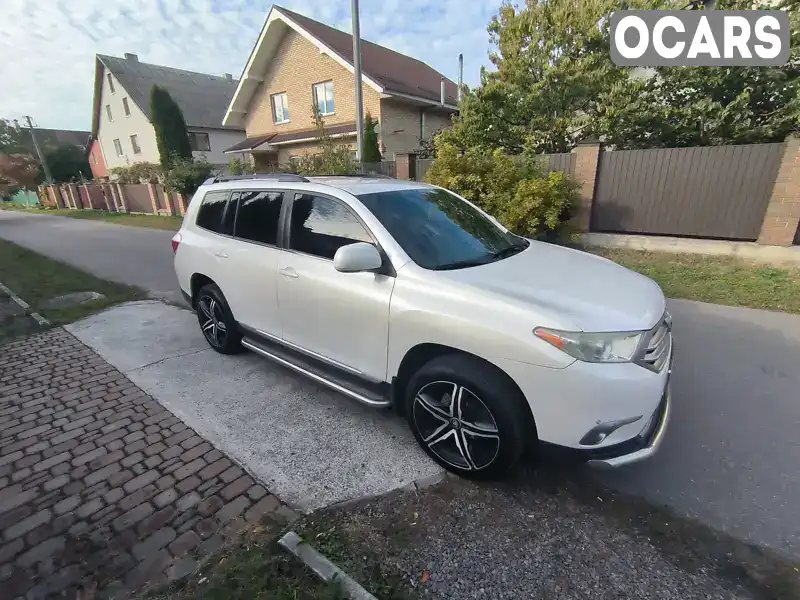 Внедорожник / Кроссовер Toyota Highlander 2012 3.5 л. Автомат обл. Киевская, Киев - Фото 1/14