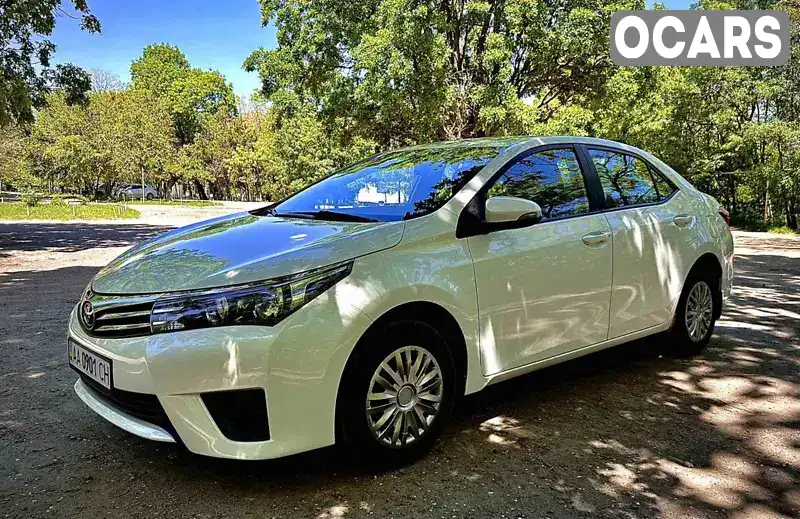 Седан Toyota Corolla 2013 1.6 л. Автомат обл. Одеська, Одеса - Фото 1/17