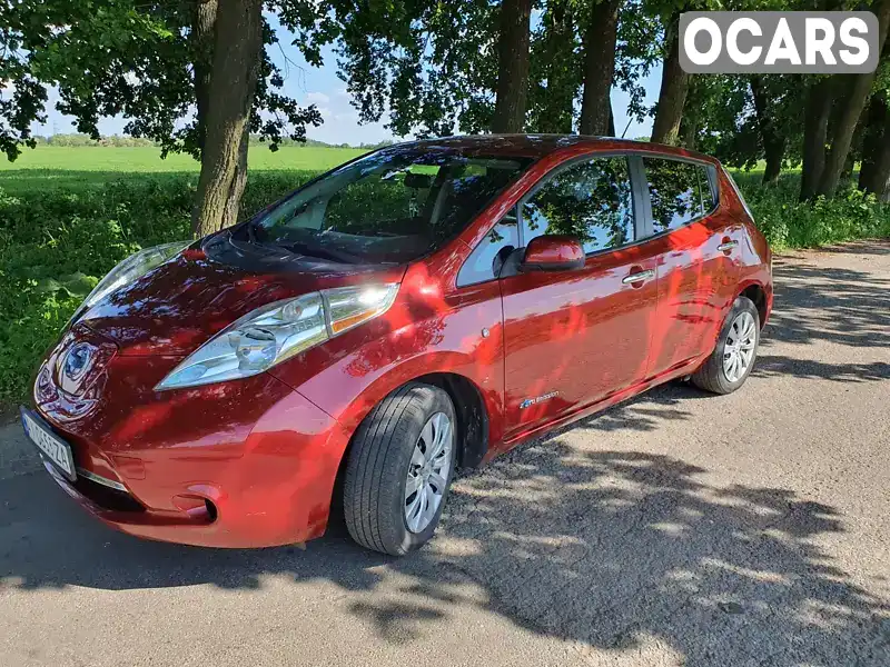 Хэтчбек Nissan Leaf 2015 null_content л. обл. Киевская, Киев - Фото 1/8