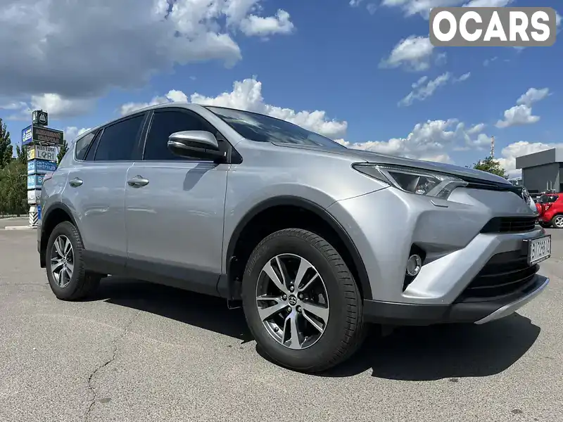 Внедорожник / Кроссовер Toyota RAV4 2018 1.99 л. Автомат обл. Полтавская, Полтава - Фото 1/21