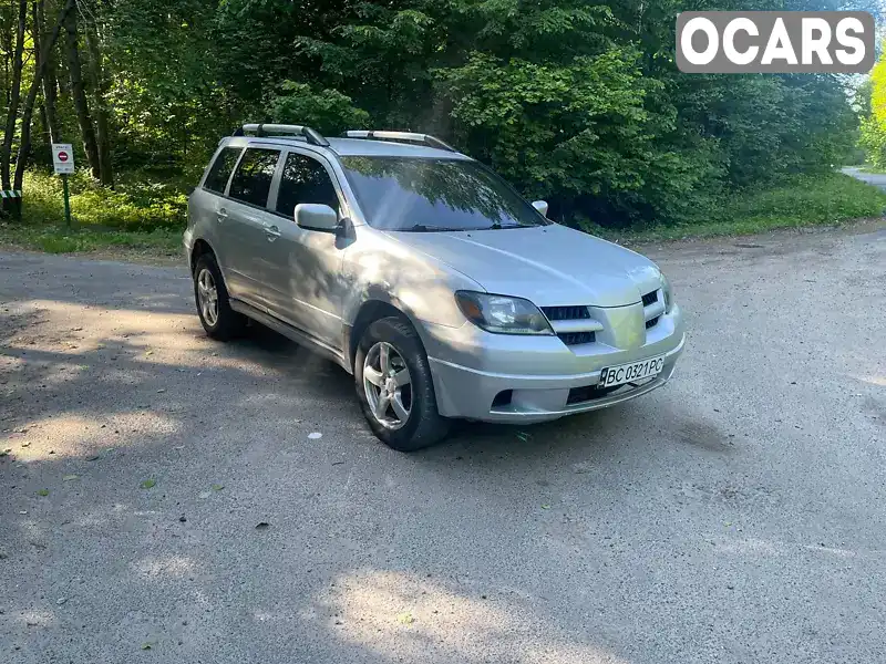 Внедорожник / Кроссовер Mitsubishi Outlander 2003 2.35 л. Автомат обл. Львовская, Львов - Фото 1/12