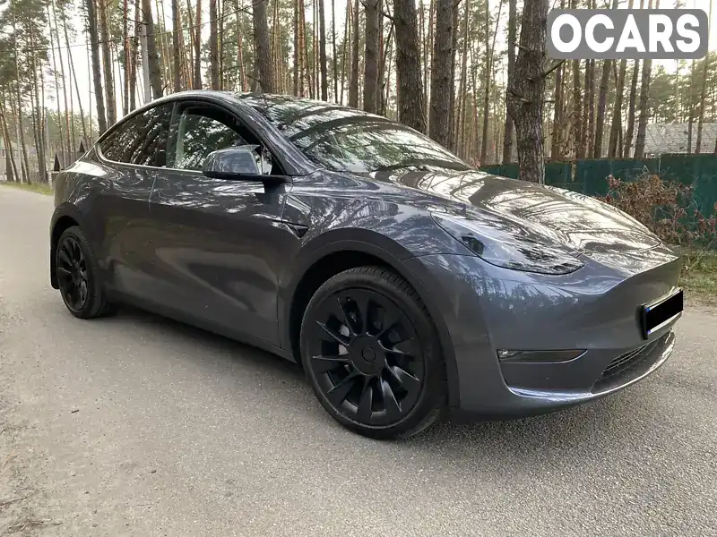 Внедорожник / Кроссовер Tesla Model Y 2023 null_content л. Автомат обл. Киевская, Киев - Фото 1/16