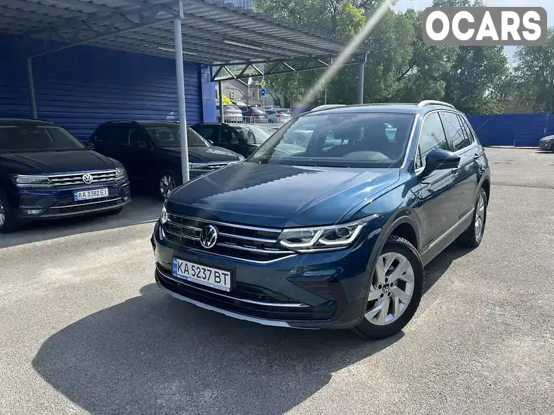 Внедорожник / Кроссовер Volkswagen Tiguan 2021 2 л. Типтроник обл. Киевская, Киев - Фото 1/17