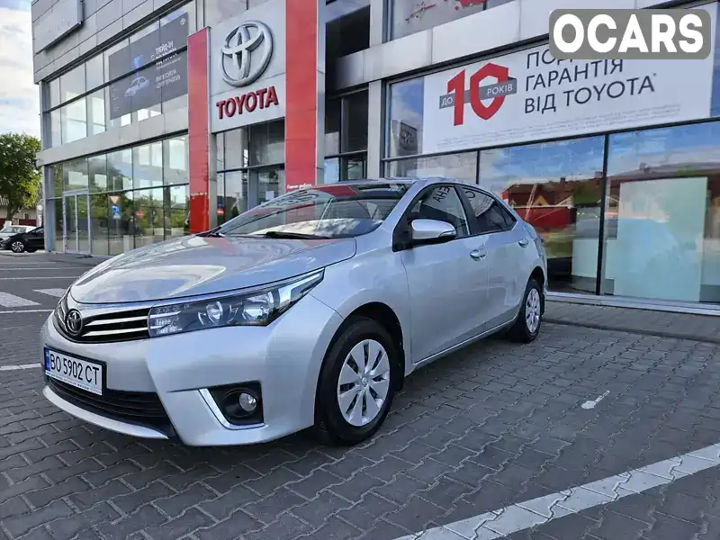 Седан Toyota Corolla 2013 1.3 л. Ручна / Механіка обл. Тернопільська, Тернопіль - Фото 1/21