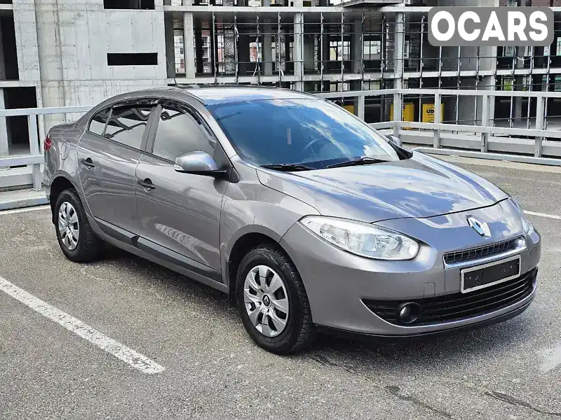 Седан Renault Fluence 2010 1.6 л. Ручна / Механіка обл. Дніпропетровська, Дніпро (Дніпропетровськ) - Фото 1/15