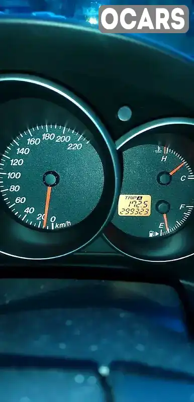 Хетчбек Mazda 3 2005 1.6 л. Ручна / Механіка обл. Закарпатська, Ужгород - Фото 1/9